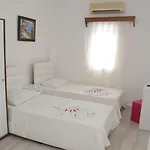 Ayisigi מלון *