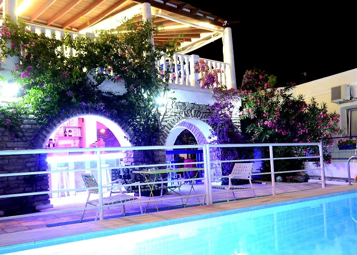 Ayisigi Отель *